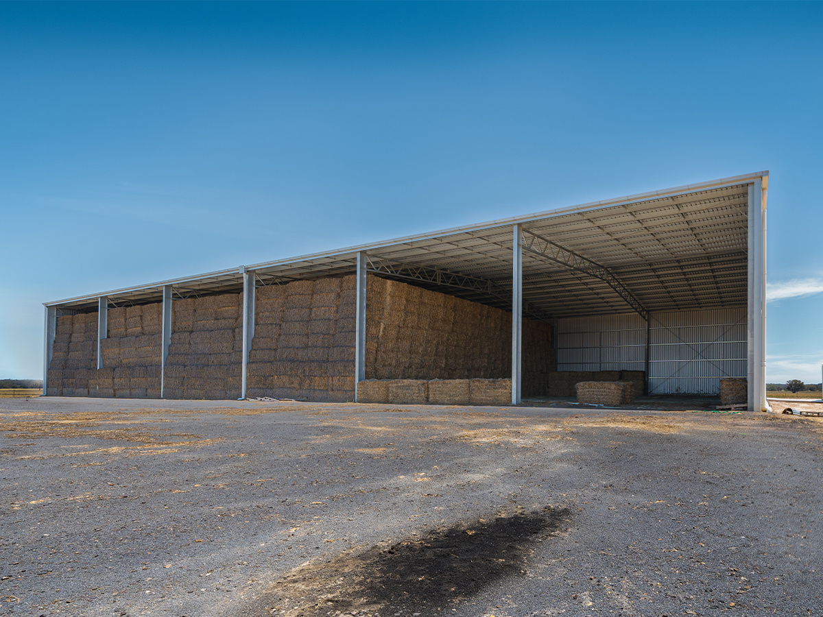 Darren Ross hay shed 