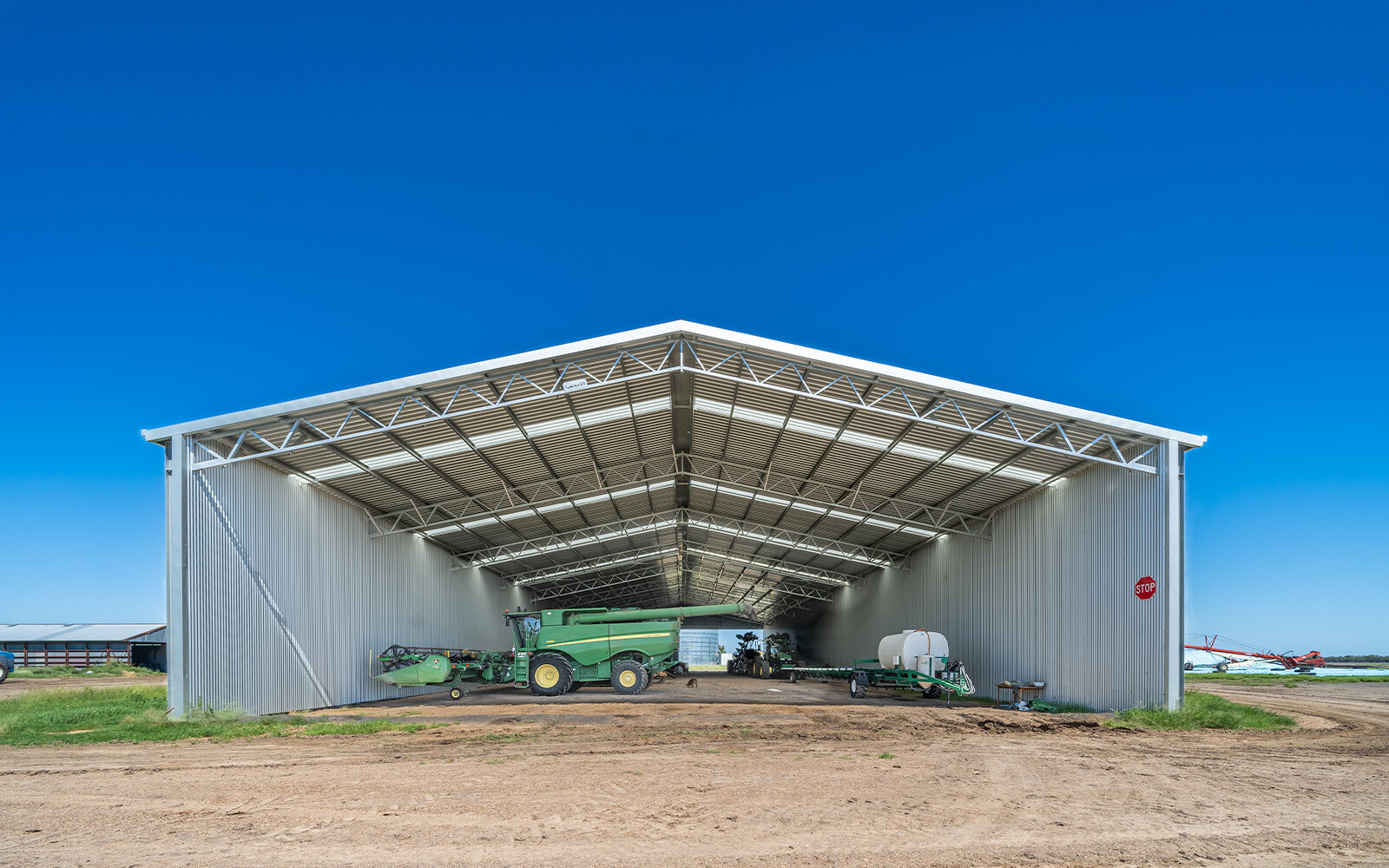 Graeme Gall bulk storage shed  