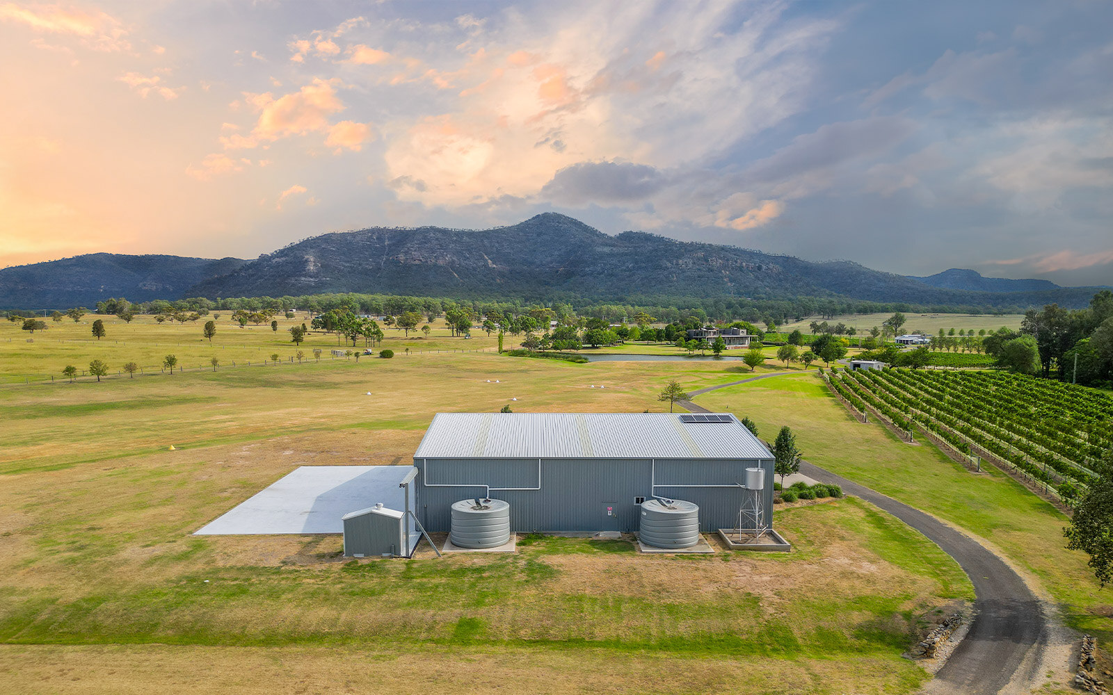 Marc De Stoop aircraft hanger