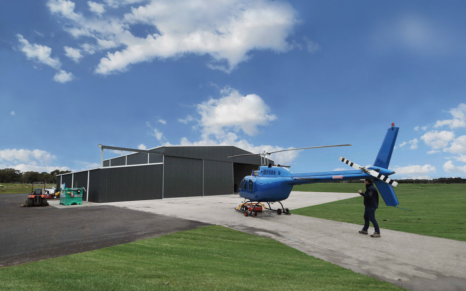 Tim Metcalf helicopter hangar 