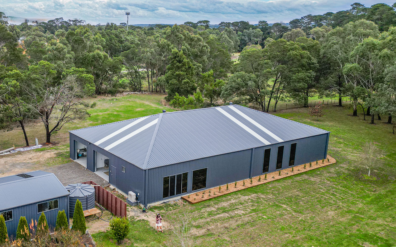 Architectural portal framed shed