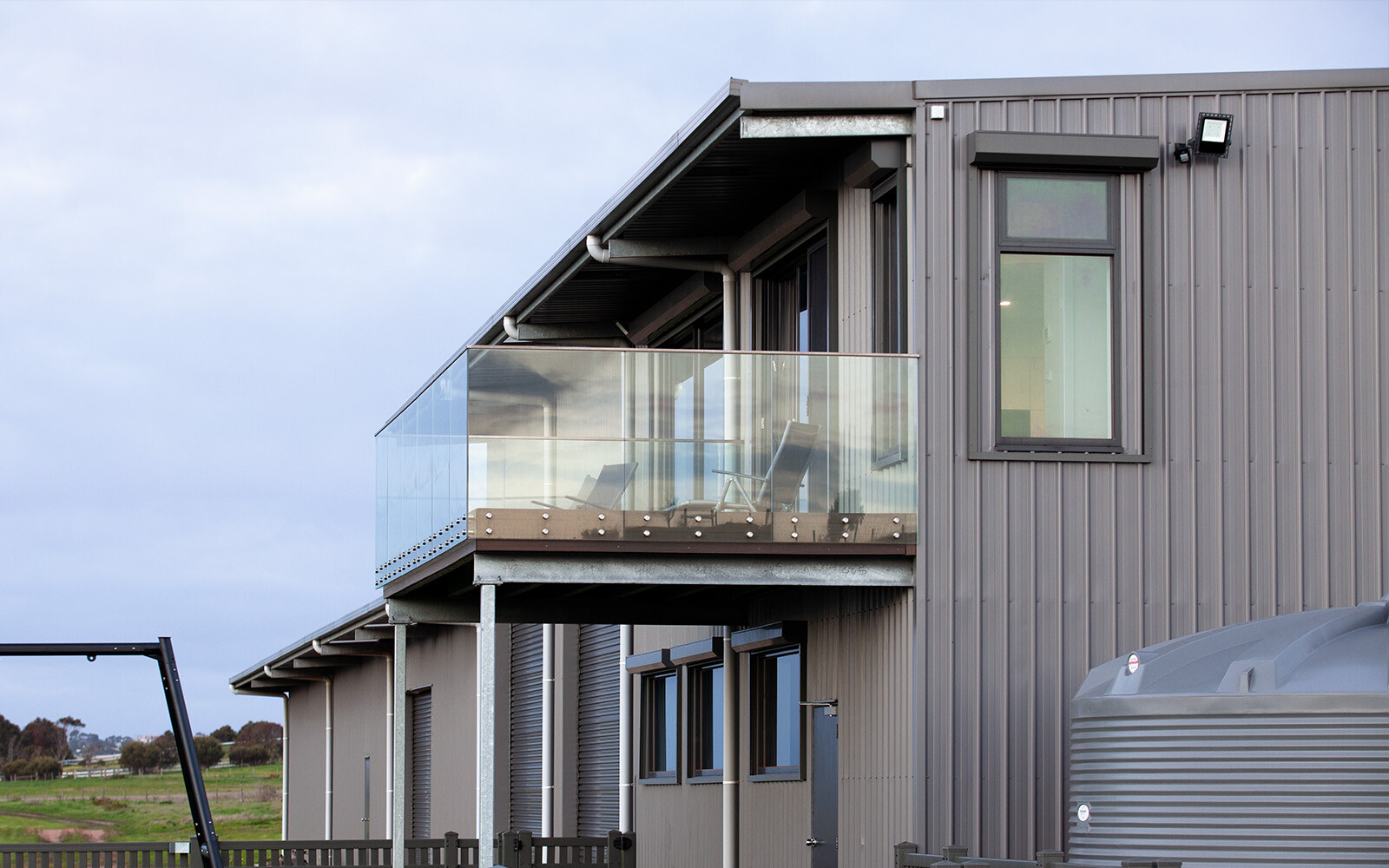 Pinny Paneth architectural portal framed houses 