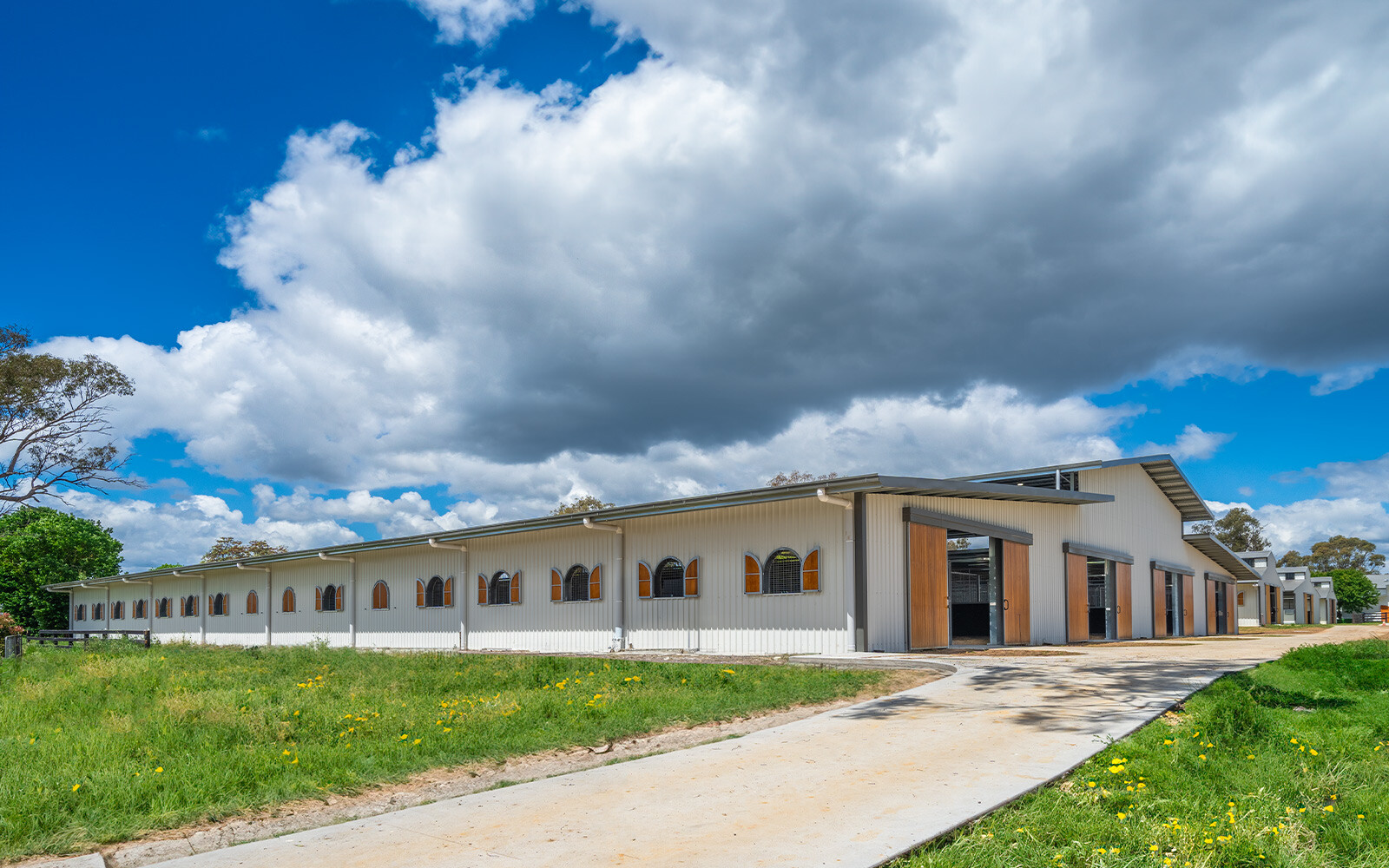 Yulong Stud stable complex  