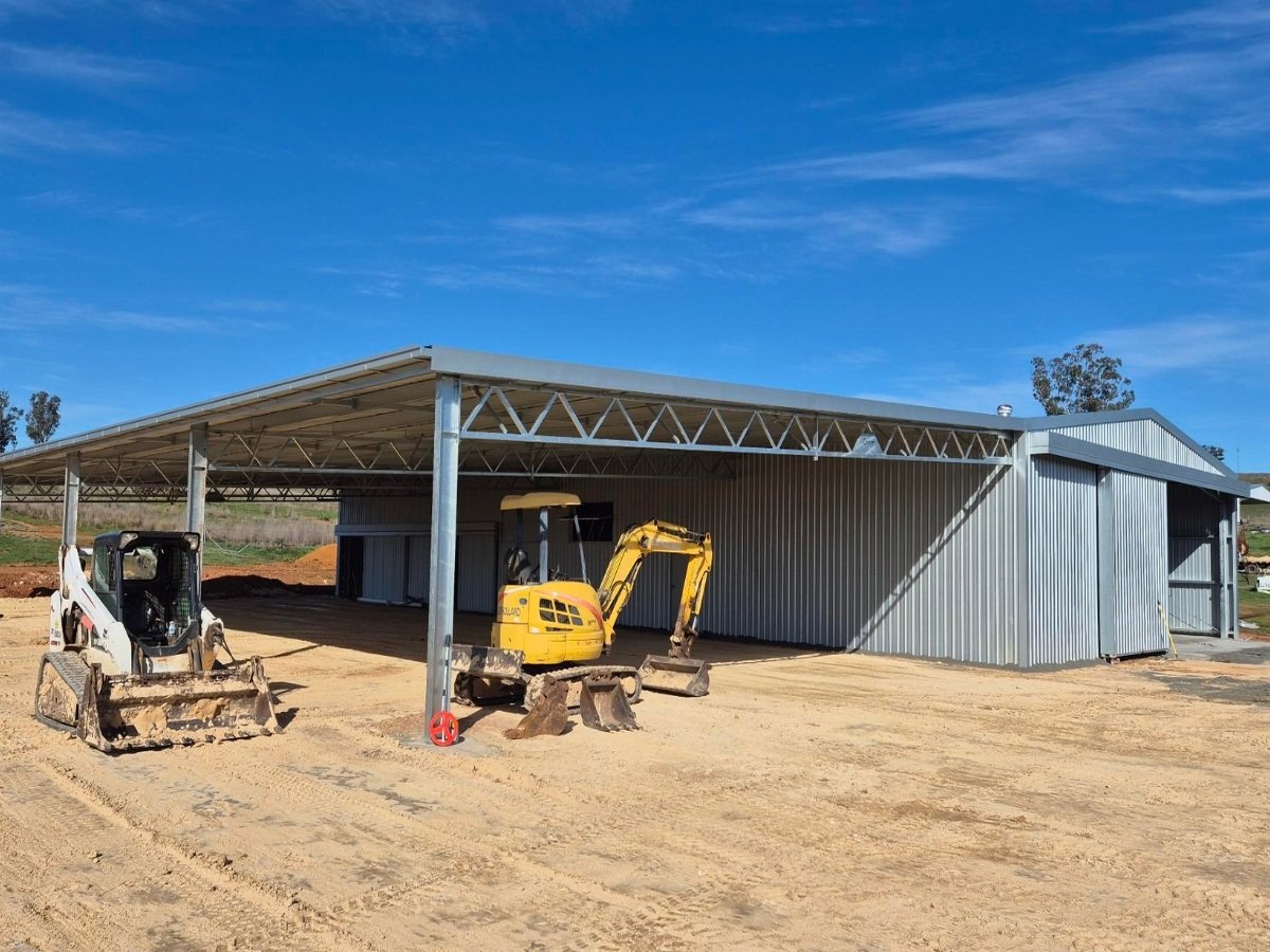 Shearing shed