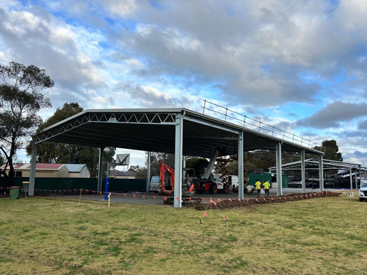 Ball court cover  