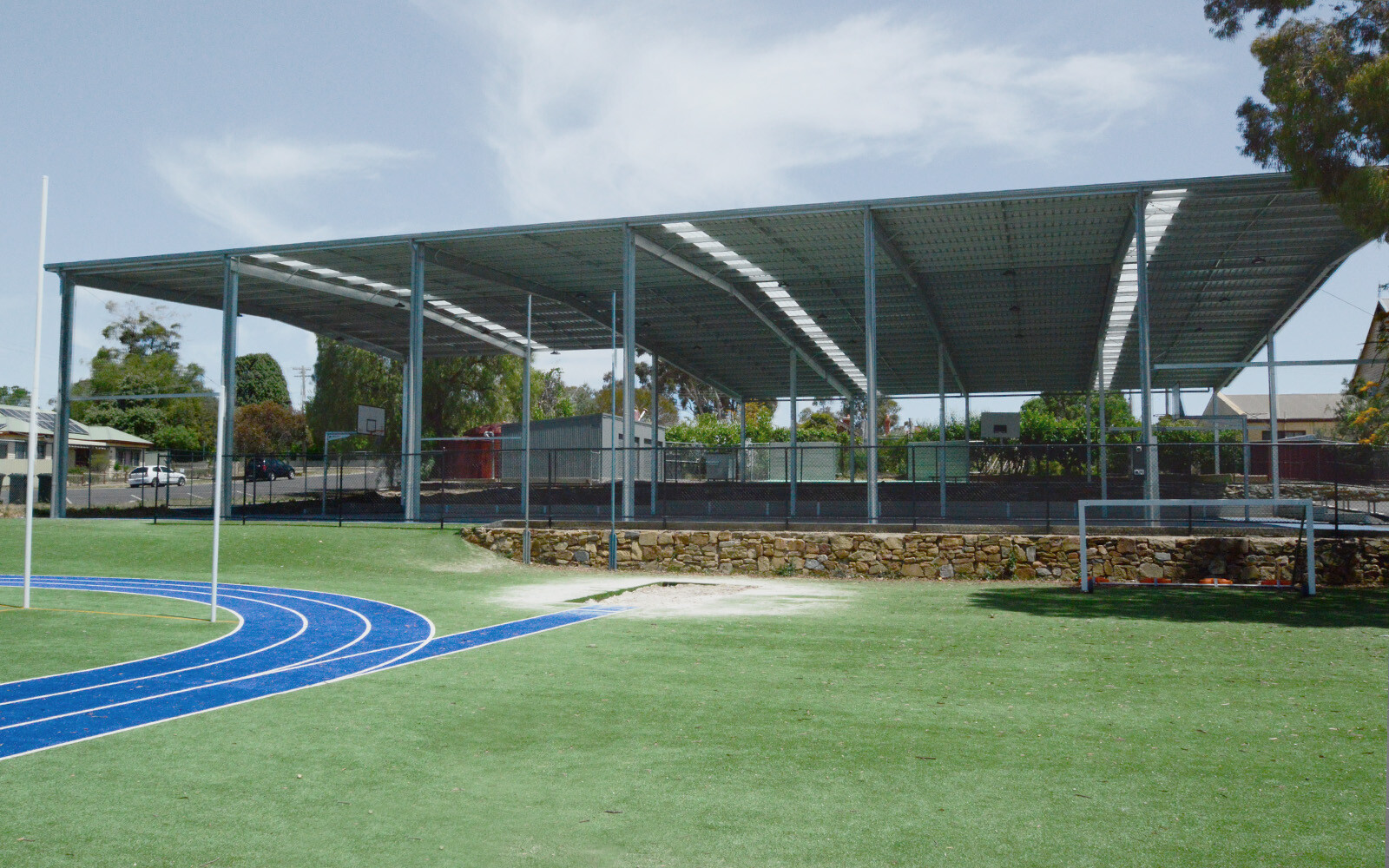 Eaglehawk Primary School ball court cover  